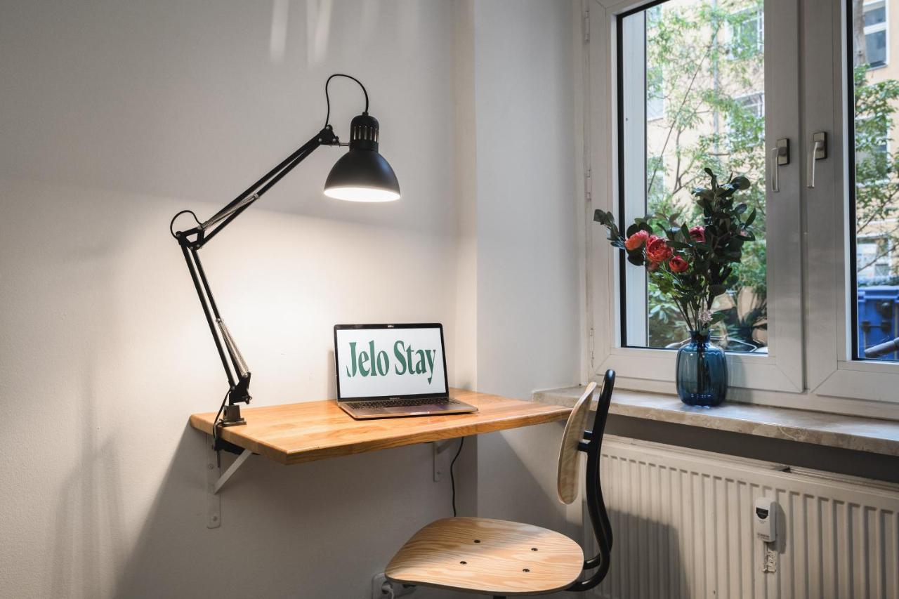 Super Zentral Super Schoener Altbau In Moabit Rostockerstrasse Im Herzen Von Fuer Bis Zu 6 Personen Appartamento *