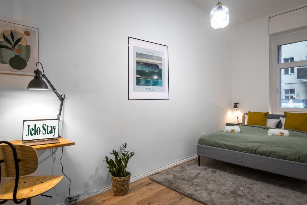 Appartamento Super Zentral Super Schoener Altbau In Moabit Rostockerstrasse Im Herzen Von Fuer Bis Zu 6 Personen *