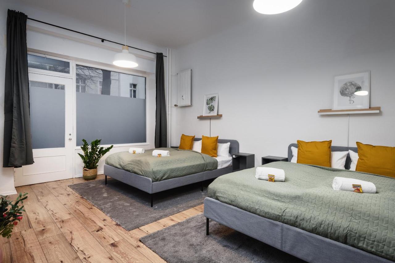 Super Zentral Super Schoener Altbau In Moabit Rostockerstrasse Im Herzen Von Fuer Bis Zu 6 Personen Appartamento Berlino
