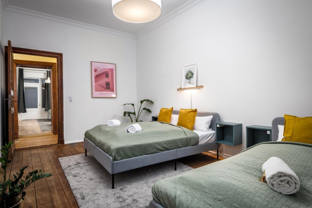 Appartamento Super Zentral Super Schoener Altbau In Moabit Rostockerstrasse Im Herzen Von Fuer Bis Zu 6 Personen Berlino