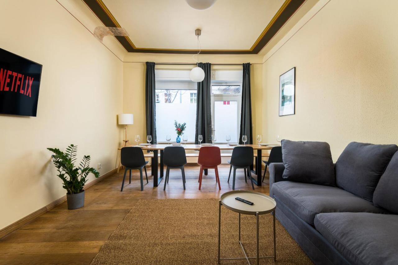 Appartamento Super Zentral Super Schoener Altbau In Moabit Rostockerstrasse Im Herzen Von Fuer Bis Zu 6 Personen *